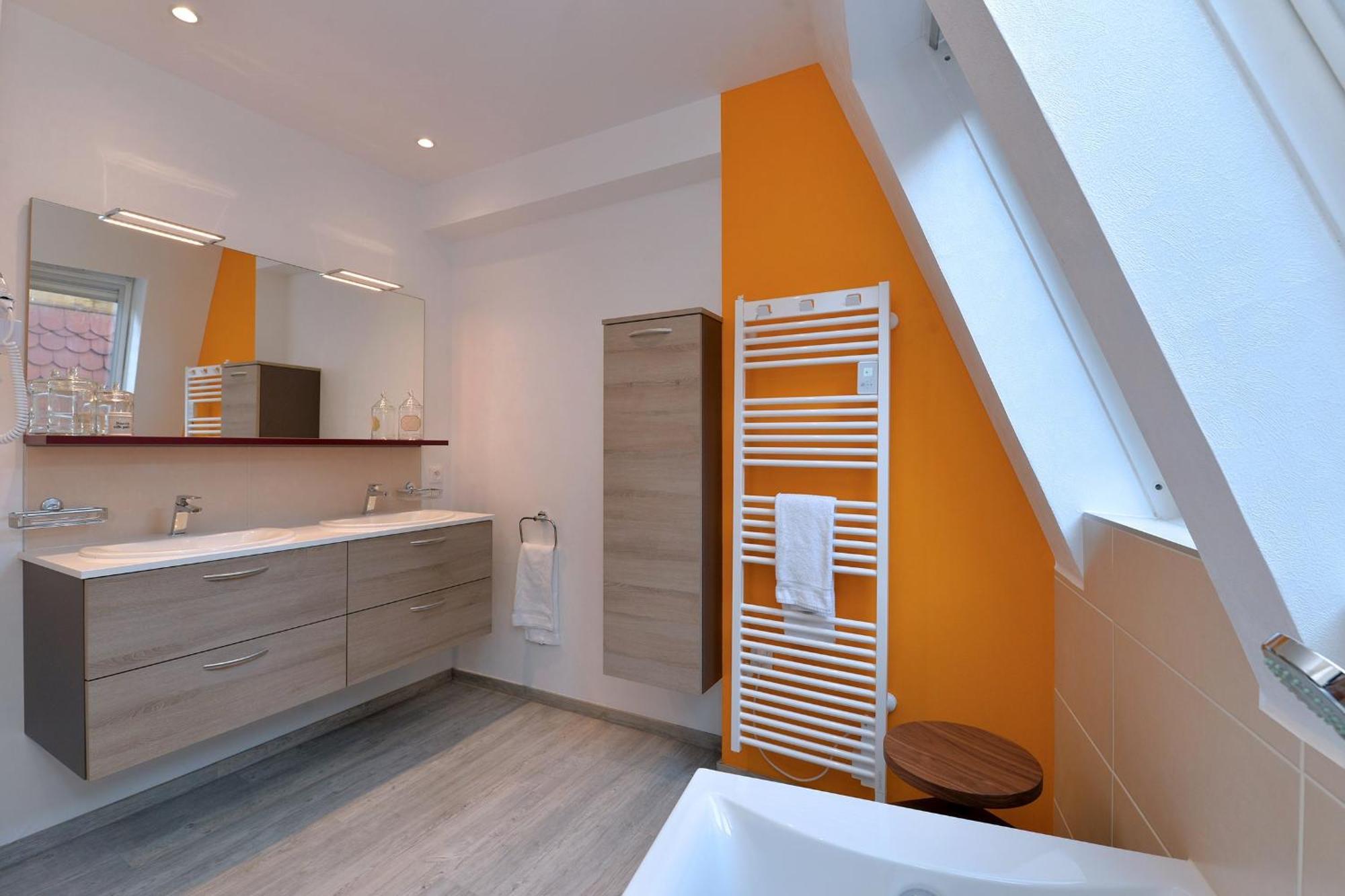 Les Suites Du Cygne Colmar Phòng bức ảnh